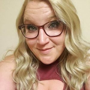 Meet your Posher, Ana